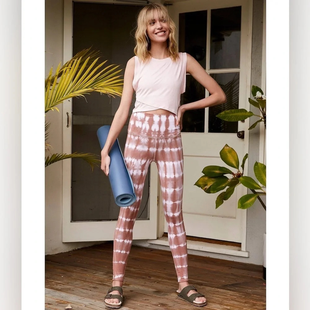 RARE Free People Tie Dye Essential Legging Soft Comfy